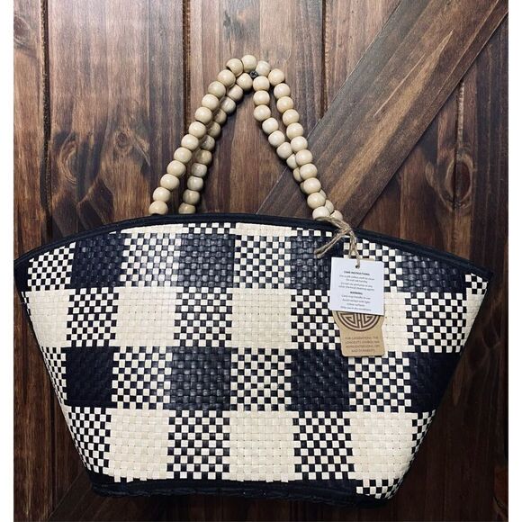 Checkered Beach Shop Tote Purse Bag with Beaded Handles Cream Black Checkered #1 - Picture 1 of 5